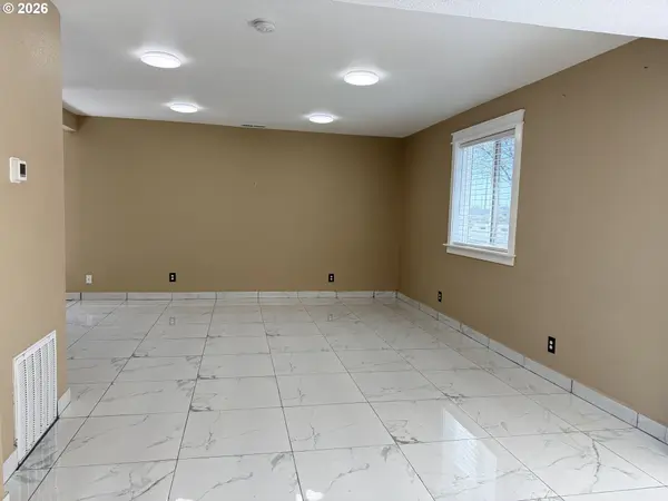 1750 NE NORTH ST, Hermiston, OR 97838