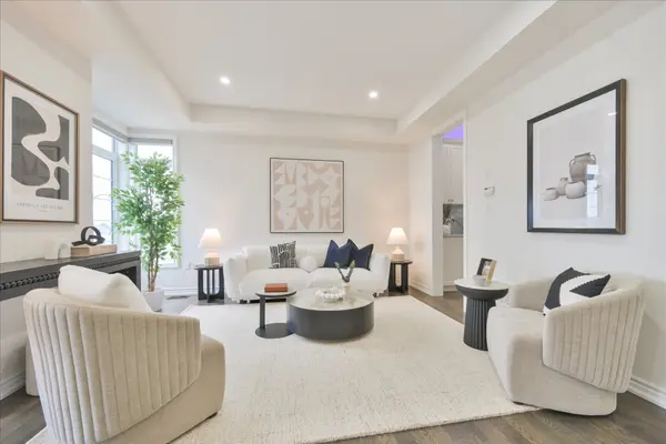 79 Bethpage CRES, Newmarket, ON L3X 0M4