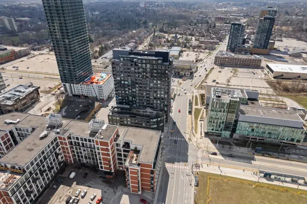 1 VICTORIA ST S #1308, Kitchener, ON N2G 0B5