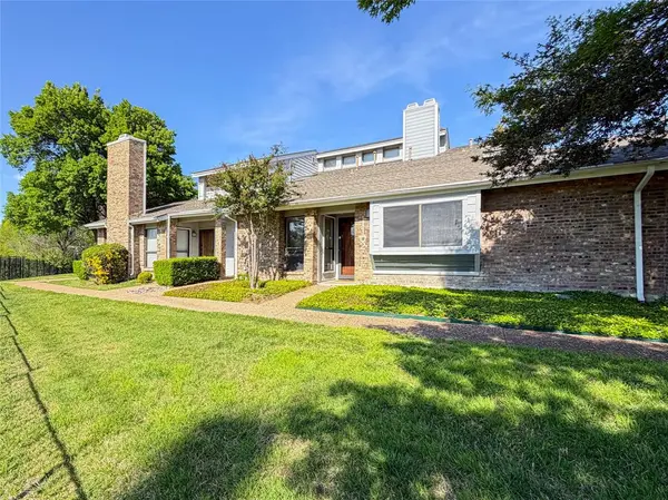 17490 Meandering Way #1102, Dallas, TX 75252