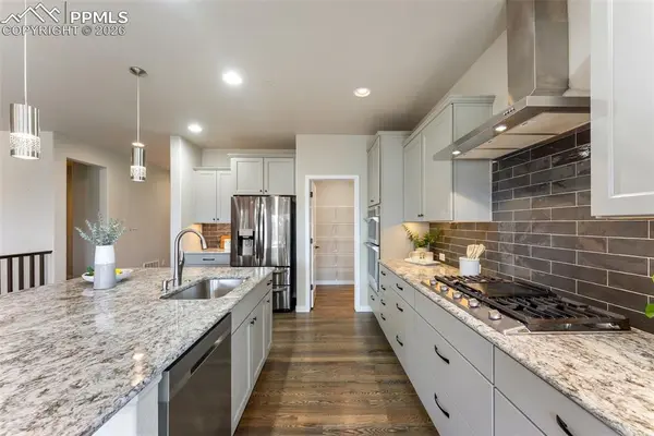 1849 Clayhouse DR, Colorado Springs, CO 80921