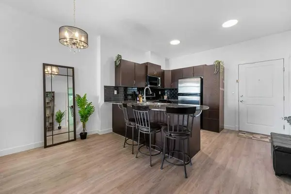 11811 Lake Fraser DR SE #6608, Calgary, AB T2J 7J4