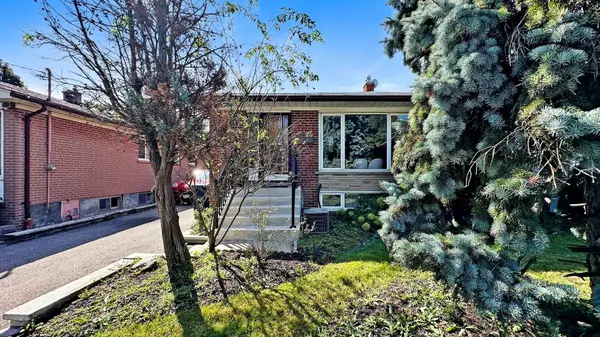26 Roywood DR, Toronto C13, ON M3A 2C6