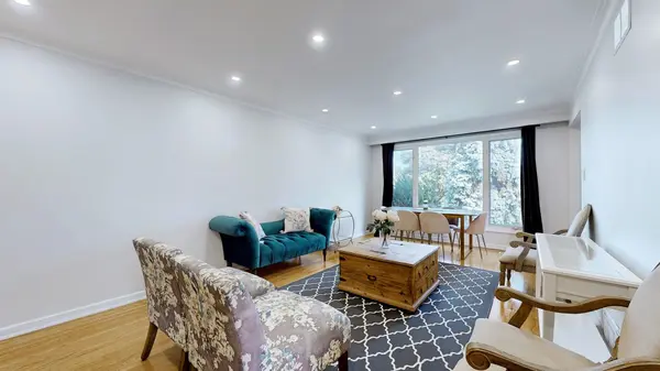 26 Roywood DR, Toronto C13, ON M3A 2C6