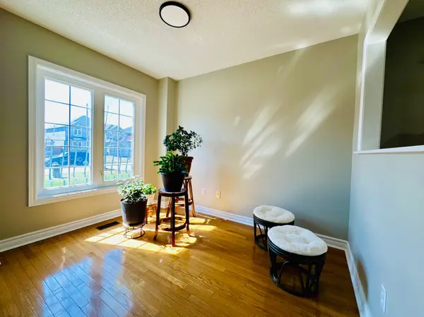 81 Bilbermar DR, Richmond Hill, ON L4S 1B9