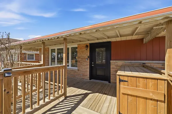 1878 Trafalgar ST, London East, ON N5W 1X6