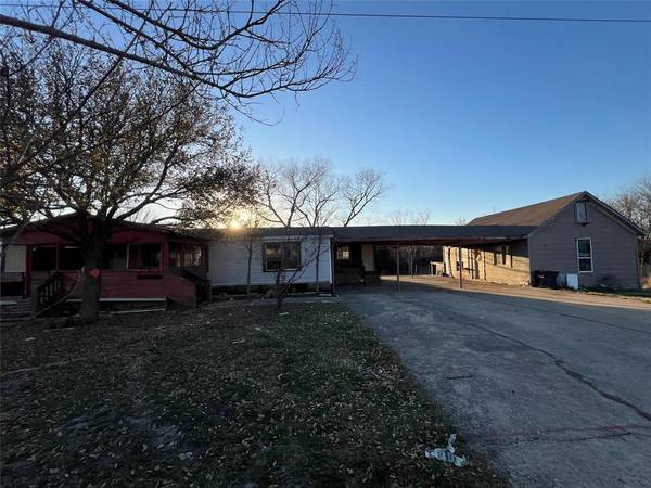 210 County Road 1015, Princeton, TX 75407