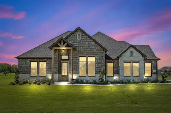 4683 Christie Avenue, Caddo Mills, TX 75135