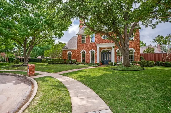 5900 Kensington Drive, Plano, TX 75093