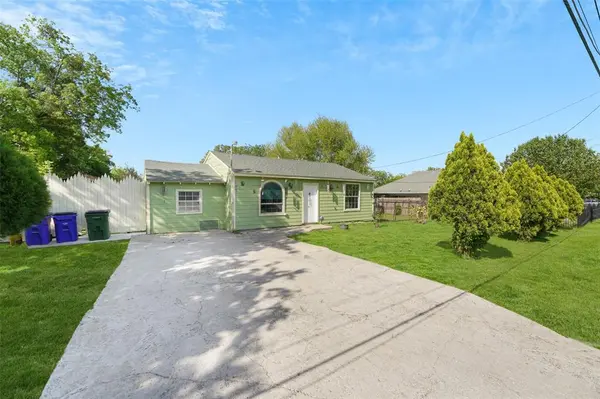 11405 S Blossom Circle, Balch Springs, TX 75180