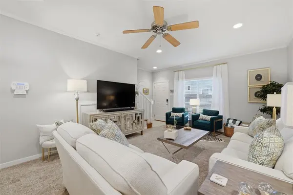 1809 S 11th Street #B, Waco, TX 76706