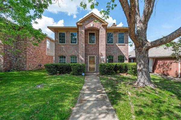 220 High Pointe Lane, Cedar Hill, TX 75104