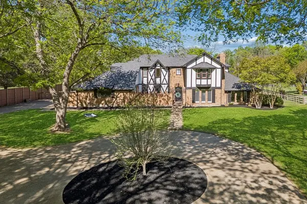 501 Cottonwood Place, Fairview, TX 75069