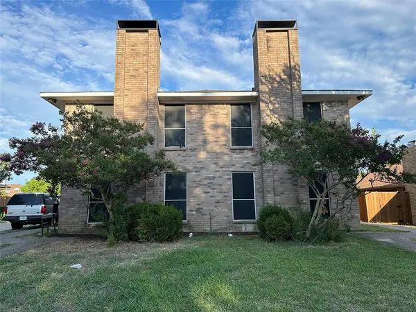 2414 Cordoba Drive, Carrollton, TX 75006