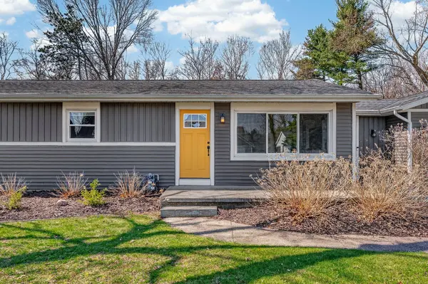 572 142nd AVE, Holland Twp, MI 49424