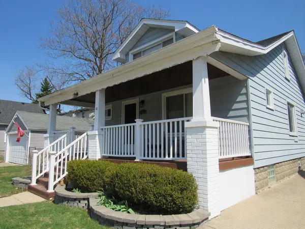 2362 Berkley AVE, Berkley City, MI 48072