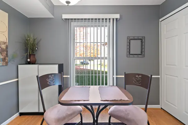 6962 Harvard LN, Canton Twp, MI 48187