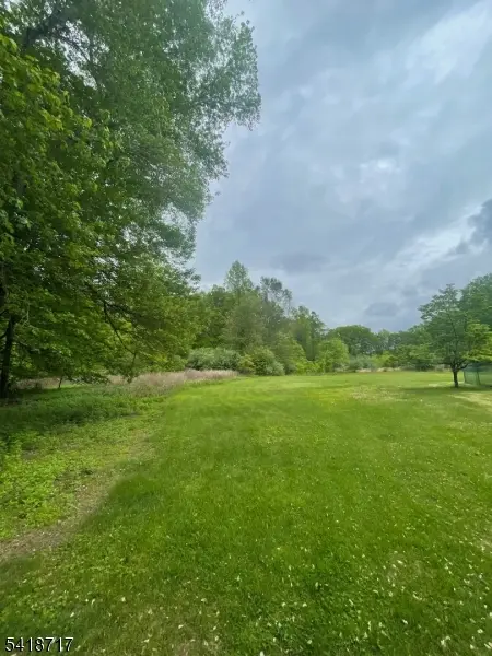 47 Britten Rd, Chatham Twp., NJ 07935