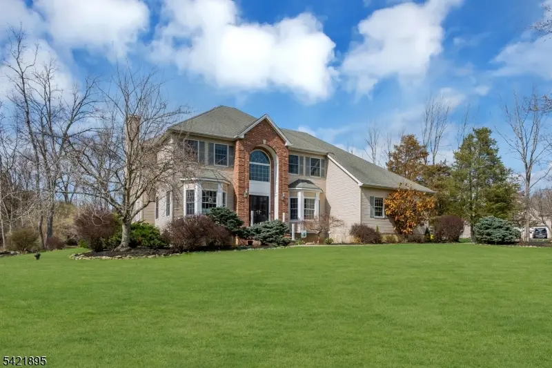 14 Misty Ln, Green Twp., NJ 07821