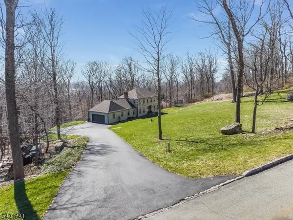 514 Lannon Ln, Bethlehem Twp., NJ 08826