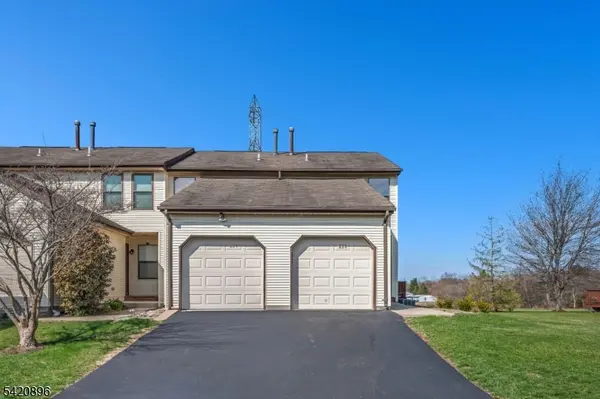 233 Spruce Ct, Raritan Twp., NJ 08822