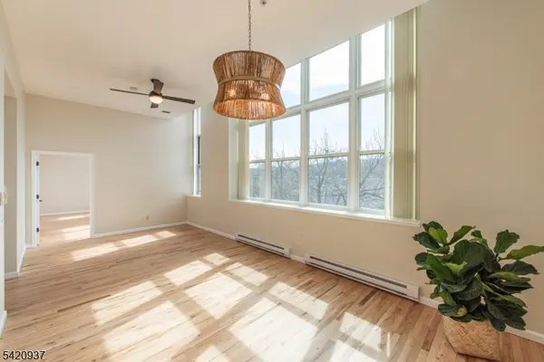 280 Main St #305, Little Falls Twp., NJ 07424