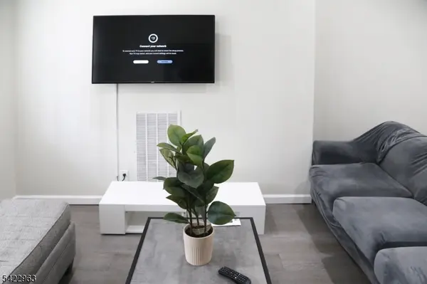 271 Washington St, City Of Orange Twp., NJ 07050