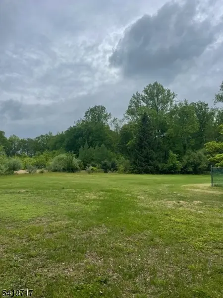 47 Britten Rd, Chatham Twp., NJ 07935