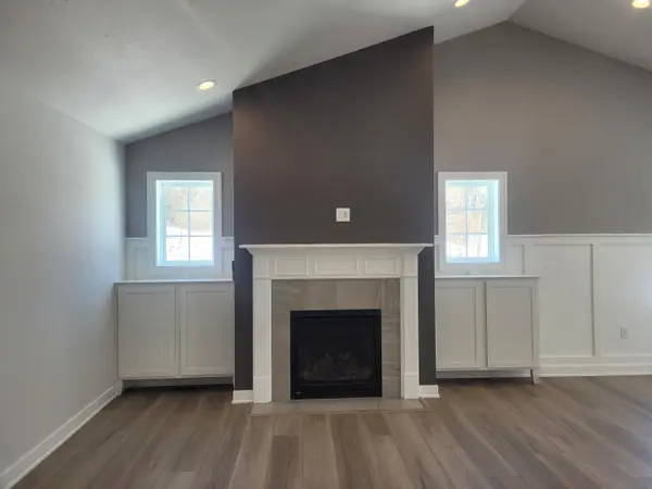 Unit 79 Rose Ridge DR NE, Cannon Twp, MI 49341