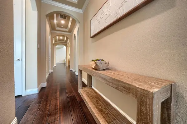 7119 Isle Royal Lane, Irving, TX 75063