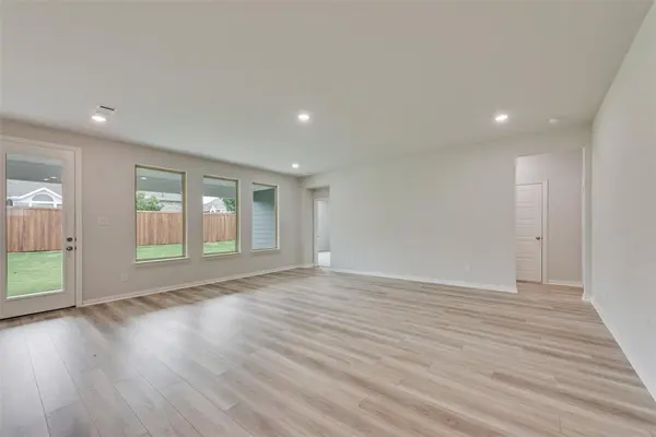 621 Marcus Lane, Crowley, TX 76036