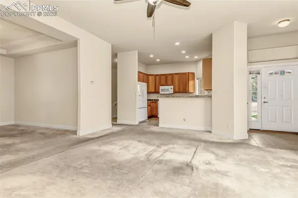 271 Eagle Summit PT #101, Colorado Springs, CO 80919