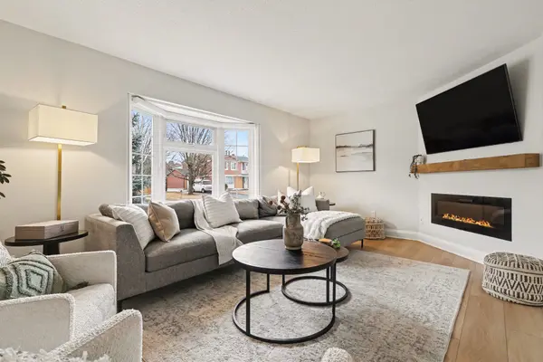 771 Vinette CRES, Orleans - Cumberland And Area, ON K1E 1X1