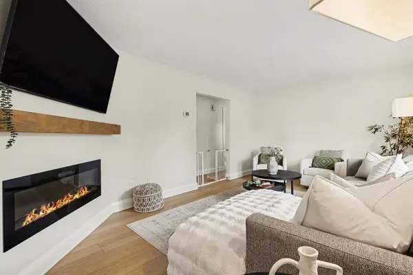 771 Vinette CRES, Orleans - Cumberland And Area, ON K1E 1X1