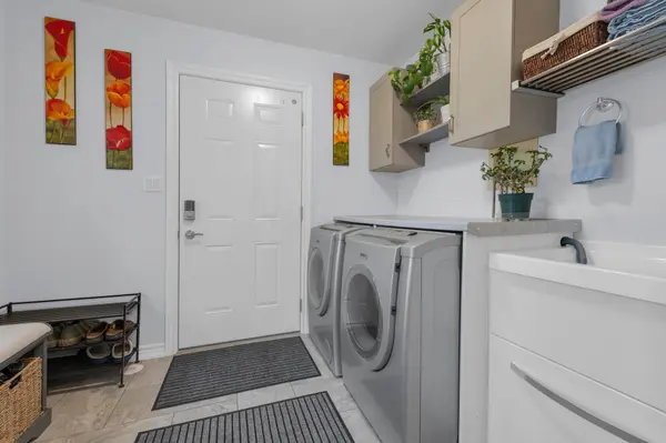 5 Hickory CT, Brighton, ON K0K 1H0