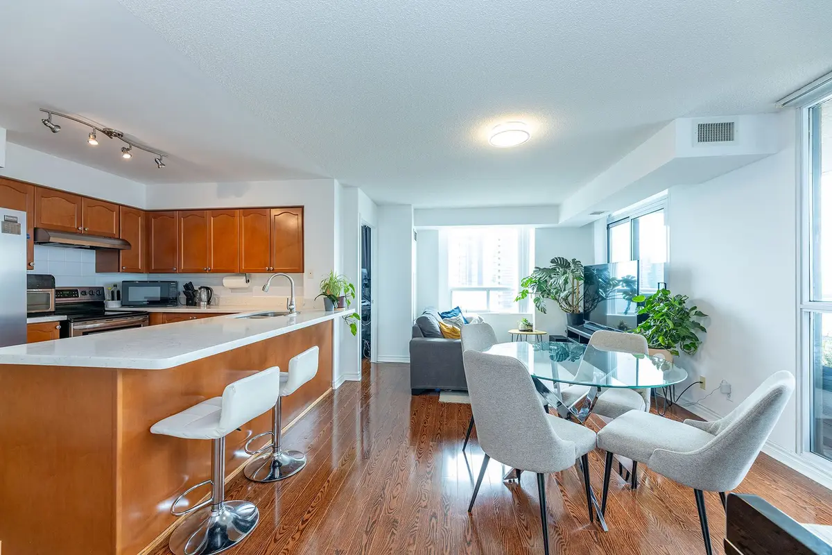 18 Spring Garden AVE #3510, Toronto C14, ON M2N 7M2