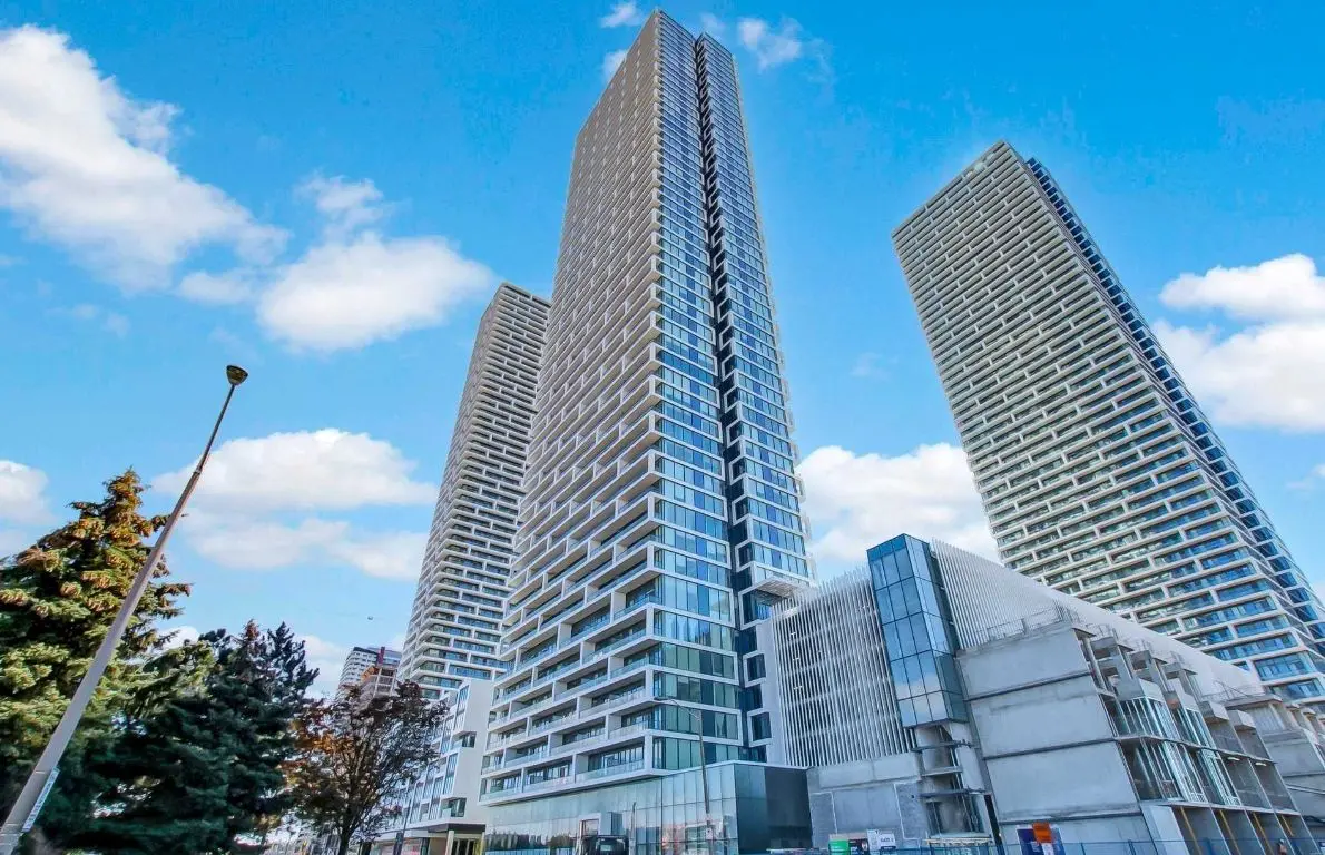 898 Portage Pkwy #5108, Vaughan, ON L4K 0J6