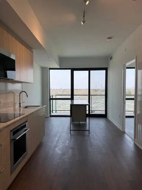 251 Masonry WAY #811, Mississauga, ON L5H 0B2