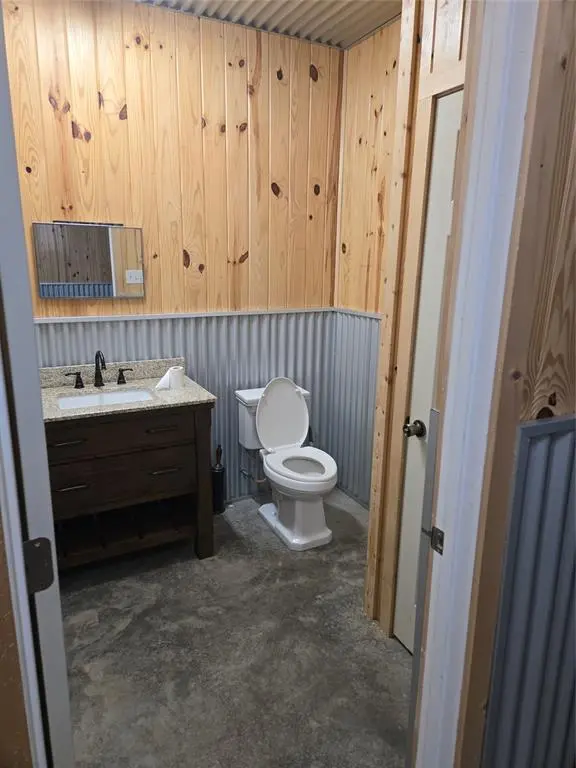 134 Cedar Creek Drive, Azle, TX 76020