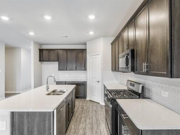 2256 Bellatrix Drive, Haslet, TX 76052