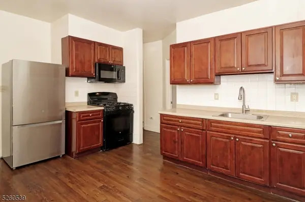 256 S Clinton St, East Orange City, NJ 07018