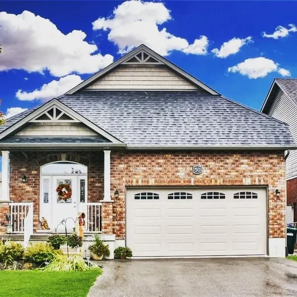 50 Cooper ST #LOWER, Collingwood, ON L9Y 0W8