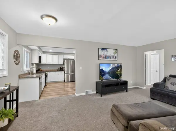 880 Nash AVE, Ypsilanti Charter Township, MI 48198