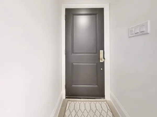 46 Mcgill ST, Toronto C08, ON M5B 1H2