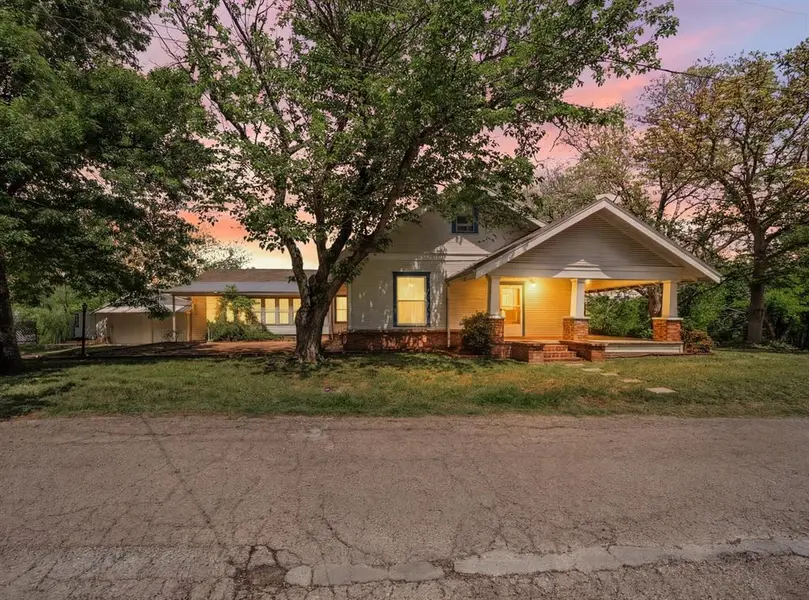 501 N Pleasant Street, Hillsboro, TX 76645