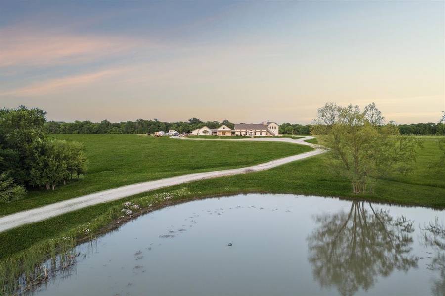 5905 Cr-1093, Celeste, TX 75423