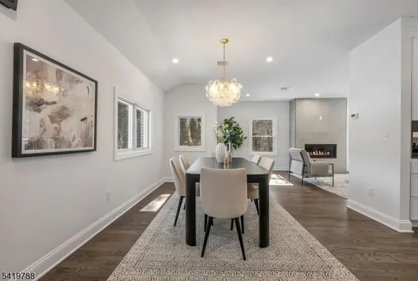 35 Lloyd Rd, Hohokus Boro, NJ 07423