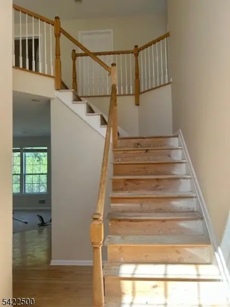 209 Winding Hill Dr, Mount Olive Twp., NJ 07840