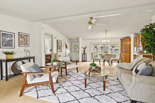 10283 S Arrowhead DR, Oronoko Twp, MI 49103