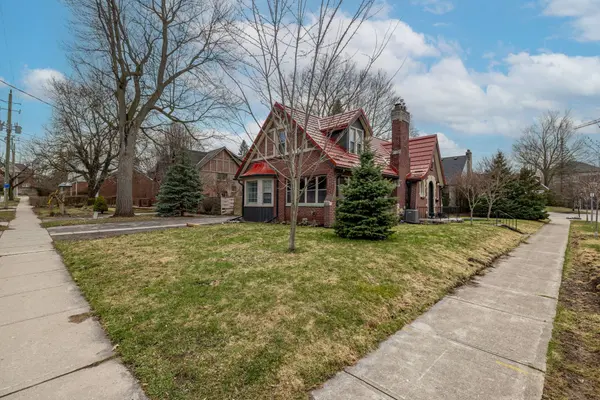 1 Woodland PL, London South, ON N6C 1H9